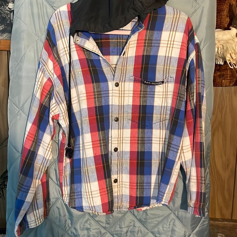 Vintage No Fear snap button flannel hoodie.